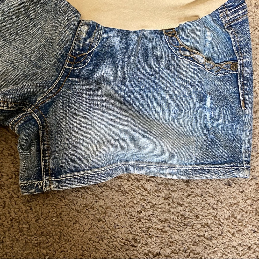 Indigo Blue Maternity Shorts Size Medium - Picture 3 of 8